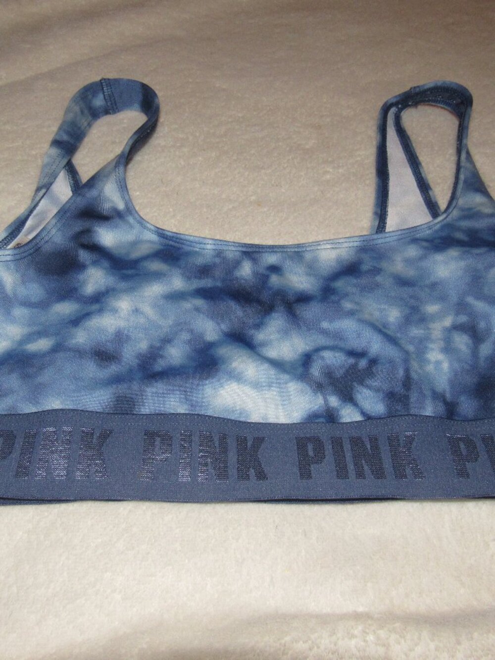 Victoria's Secret  PINK Blue/White Clouds  Ultimate Sports Bra  Size Small